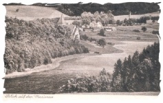 Stare zdjęcie z widokiem na osadę